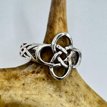 Vintage Silver Boho Cocktail Ring 925 Sterling Antique Wedding Engagement Band | Celtic Knot Elijah collection