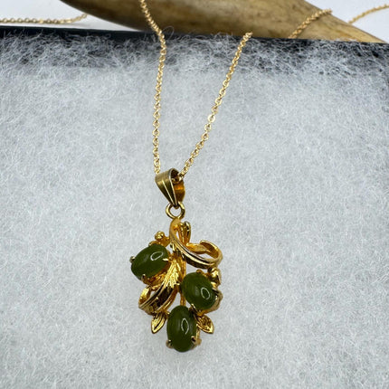 Vintage Tiny Jade Gold Filled Necklace - Lucky Every day Green Jade