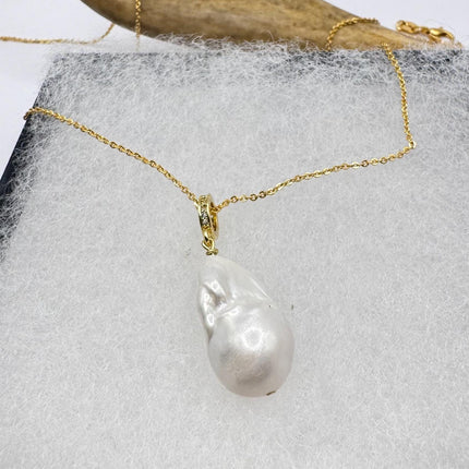 Vintage Biwa Pearl Gold Filled Necklace - Everyday Simple Minimalist Wedding Jewelry