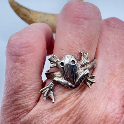 Vintage Silver Ring | Boho Frog Statement Ring 925 Sterling Silver Band Elijah collection