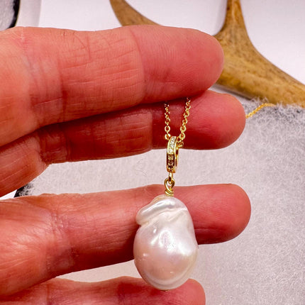 Vintage Biwa Pearl Gold Filled Necklace - Everyday Simple Minimalist Wedding Jewelry
