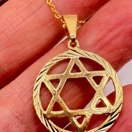 Vintage Pendant | Star of David Pendant Necklace | 9k Gold Filled Jewish Star Statement Charm Necklace