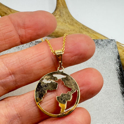 Vintage Globe Earth Pendant Necklace | 9k Gold Filled Star Statement Charm Necklace
