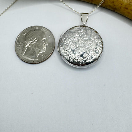 Vintage Photo Locket | 925 Sterling Silver Pendant Photo Memory Charm Necklace | Can Hold Photo or Pet Ashes