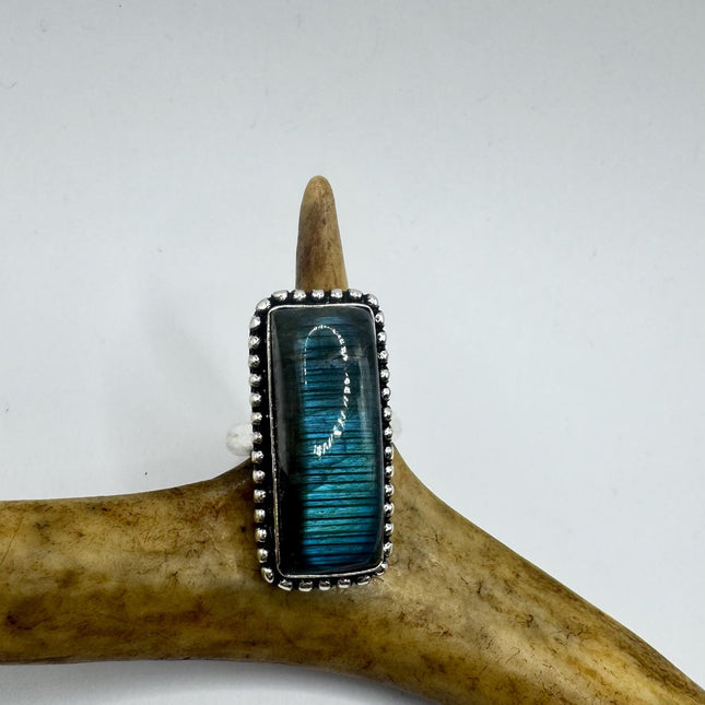 Vintage Chunky Rainbow Labradorite Cocktail Ring - Statement Band