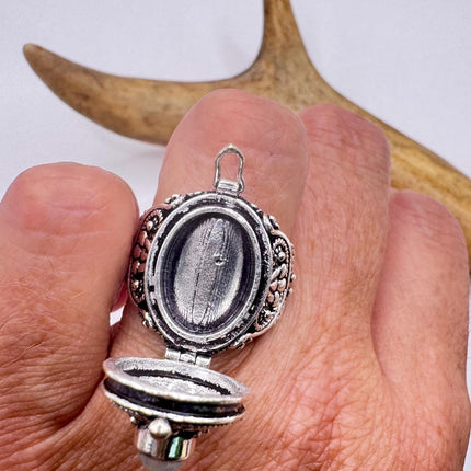 Vintage Silver Bronze Poison Ring | Retro Rainbow Moonstone | Unique Gift Statement Ring