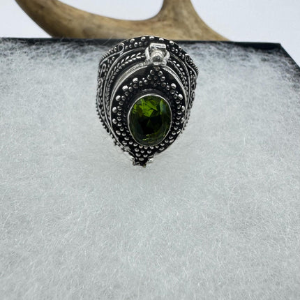 Vintage Silver Bronze Poison Ring | Retro Green Peridot Unique Gift Statement Ring
