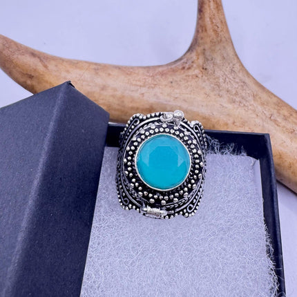 Vintage Silver Bronze Poison Ring | Retro Green Chalsedony Unique Gift Statement Ring