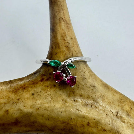 Vintage Silver Cherry Ring | Red Ruby Cherry Green Chrome Diopside Gemstone 925 Sterling Silver Antique Wedding Engagement