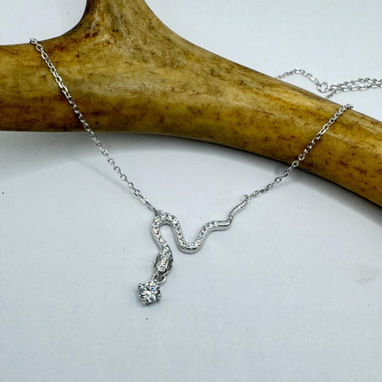 Vintage Tiny Silver Snake Pendant on Delicate 925 Sterling Silver Necklace