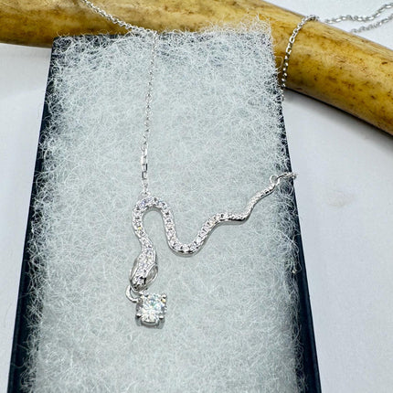 Vintage Tiny Silver Snake Pendant on Delicate 925 Sterling Silver Necklace