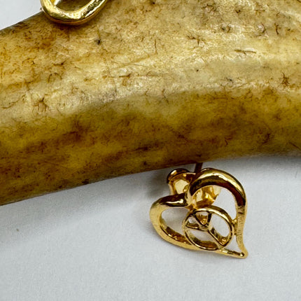 Vintage Gold Heart Peace Sign Earrings - Simple Everyday Design Gold Fill 9K Minimalist - Minimal Classic Timeless Jewelry