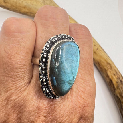 Vintage Chunky Rainbow Labradorite Cocktail Ring - Statement Band