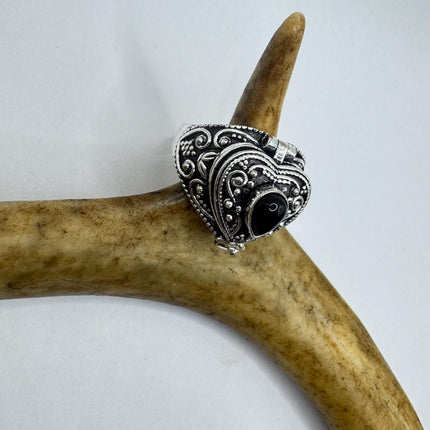 Vintage Heart Silver Bronze Poison Ring | Retro Black Onyx Unique Gift Statement Ring
