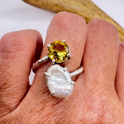 Vintage Pearl and Green Peridot Cocktail Ring – Size adjustable 5-9 Silver Bronze Setting