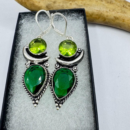 Vintage Green Peridot Glass Silver Earrings | 925 sterling Silver Lever Backs