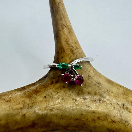 Vintage Silver Cherry Ring | Red Ruby Cherry Green Chrome Diopside Gemstone 925 Sterling Silver Antique Wedding Engagement