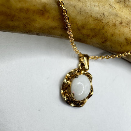 Vintage Silver Charm Necklace | Tiny White Fire Opal Star Pendant | 925 Sterling Silver Delicate Chain Necklace | Minimalist Jewelry