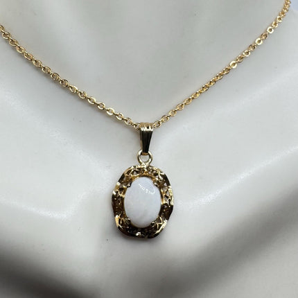 Vintage Silver Charm Necklace | Tiny White Fire Opal Star Pendant | 925 Sterling Silver Delicate Chain Necklace | Minimalist Jewelry