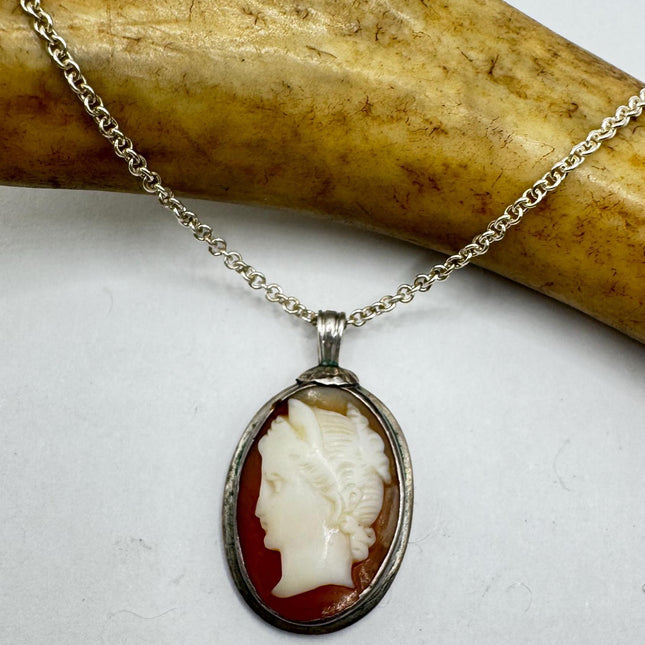 Vintage Cameo Pendant Necklace 925 Sterling Silver