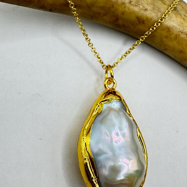 Biwa Pearl Necklace - Vintage Gold Filled Pendant on 16 to 24 Inch Chain-Necklaces-TomWayne Jewelers