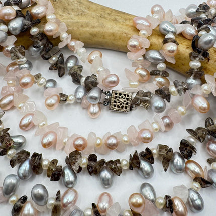 Vintage Pearl Beaded Necklace: 18 Inch