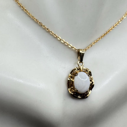 Vintage Silver Charm Necklace | Tiny White Fire Opal Star Pendant | 925 Sterling Silver Delicate Chain Necklace | Minimalist Jewelry