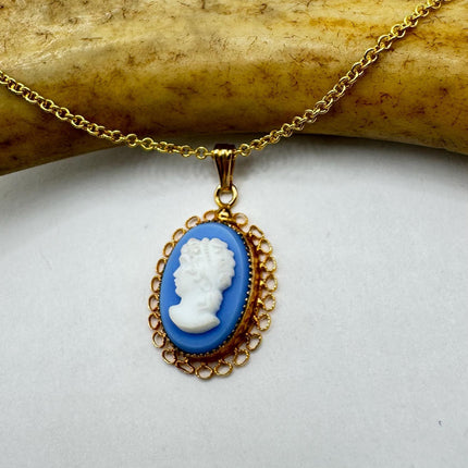 Vintage Blue Wedgewood Cameo Pendant Necklace 12k Gold Filled