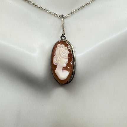 Vintage Cameo Pendant Necklace 925 Sterling Silver
