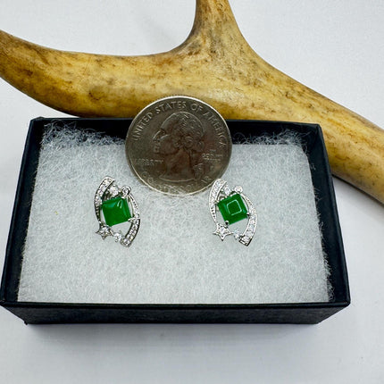 Vintage Silver Green Jade Lucky Stud Earrings