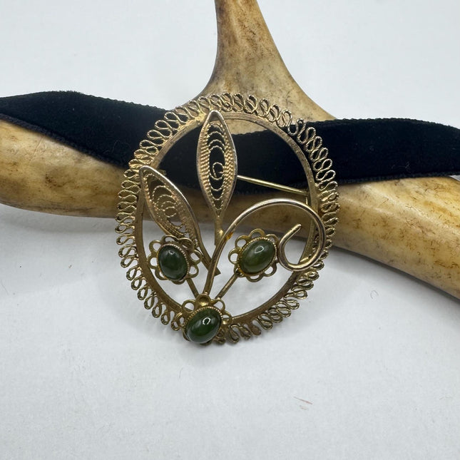 Vintage Green Jade Brooch Pin: 12K Gold Filled Velvet Choker