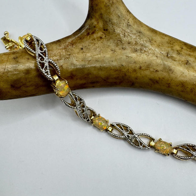 Vintage White Fire Opal Gemstone Golden 925 Sterling Silver