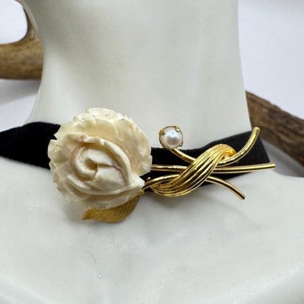 Vintage ivory flower and Green jade rose Brooch Pin - Gold Filled - Unique and Stylish Accessory