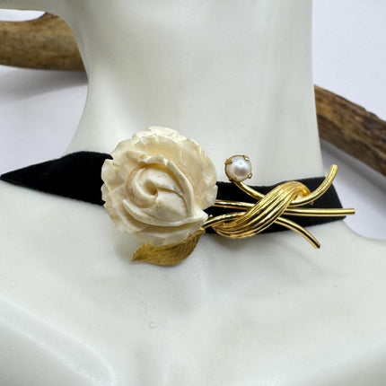 Vintage ivory flower and Green jade rose Brooch Pin - Gold Filled - Unique and Stylish Accessory