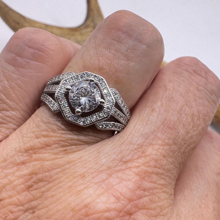 Vintage Deco Cubic Zirconia Engagement Ring 925 Sterling Silver