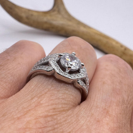 Vintage Deco Cubic Zirconia Engagement Ring 925 Sterling Silver