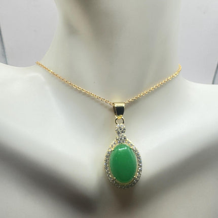 Vintage Green Jade Necklace Gold Filled