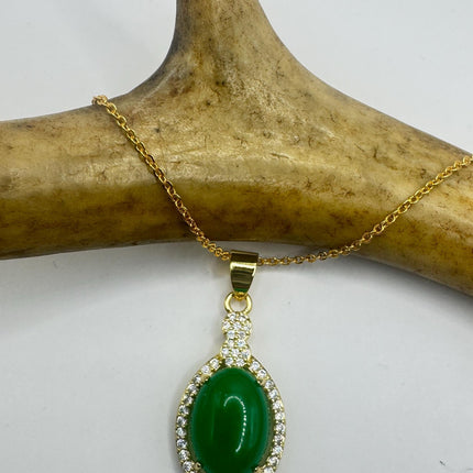 Vintage Green Jade Necklace Gold Filled