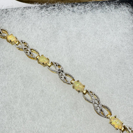 Vintage White Fire Opal Gemstone Golden 925 Sterling Silver