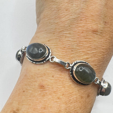 Vintage Rainbow Green Labradorite Silver Bracelet Silver Bronze