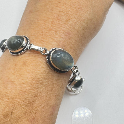 Vintage Rainbow Green Labradorite Silver Bracelet Silver Bronze