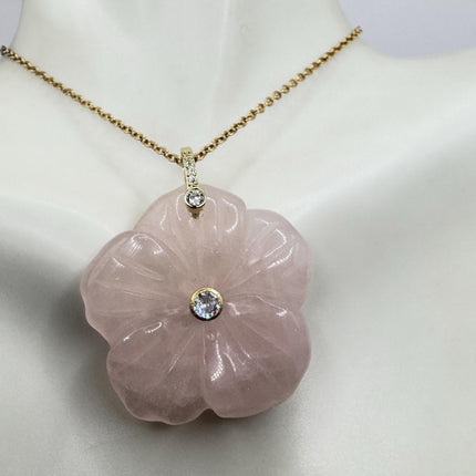 Vintage Rose Quartz Crystal Flower Necklace Gold Filled