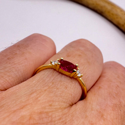 Vintage Tiny Red Ruby Clear Crystal Stacking Ring - Gold 925 Sterling Silver
