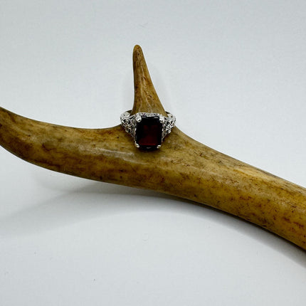 Vintage 925 Sterling Silver Red Garnet Ring: Boho Cocktail-Rings-TomWayne Jewelers