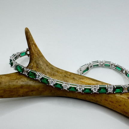 Vintage Green Cubic Zirconia Bracelet: 925 Sterling Silver Minimalist Gemstone-Bracelets-TomWayne Jewelers