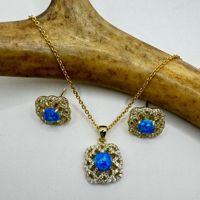 Vintage White Fire Opal Set | Golden 925 Sterling Silver Necklace and Earrings | Elegant Jewelry Gift