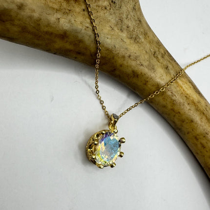 Vintage Golden Choker Necklace 925 Sterling Silver White Mystic Topaz