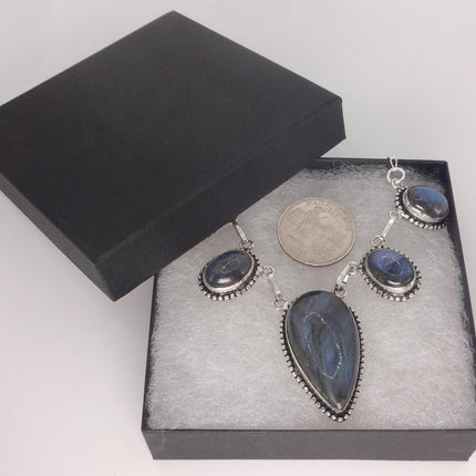 Vintage Labradorite Choker Necklace: Sterling Silver Gemstone Pendant