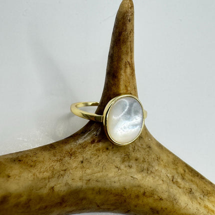 Vintage White Mother of Pearl Ring - Gold 925 Sterling Silver - Engagement Wedding Band