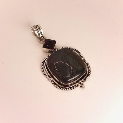 Vintage White Bronze Rainbow Labradorite Black Velvet Choker Pendant Necklace